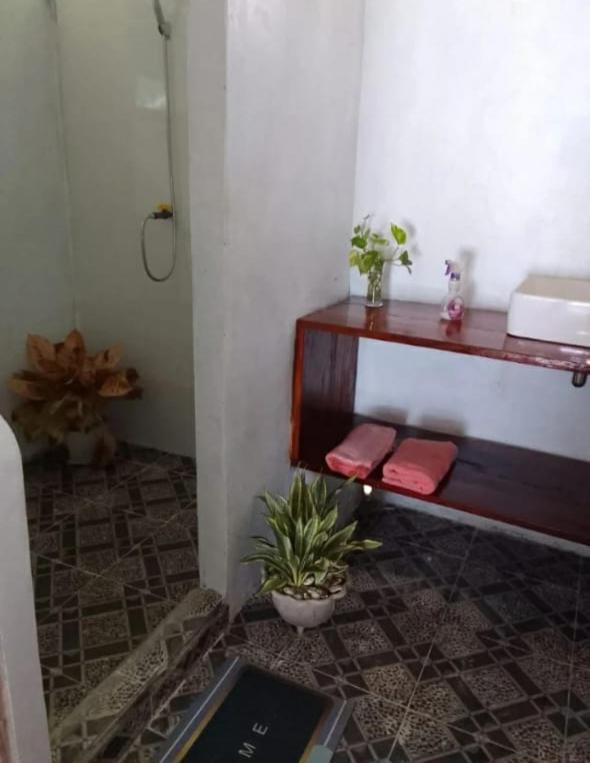 Pondok Lestari Kadidiri Batudaka Экстерьер фото